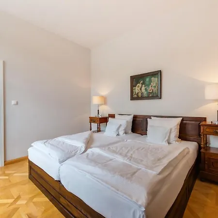 Schloss Purschenstein 4*