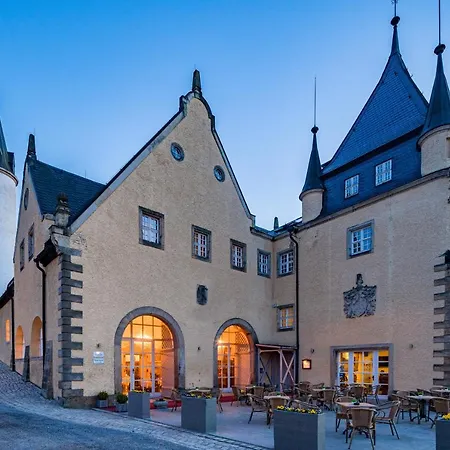 Schloss Purschenstein 4*