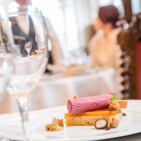 Schloss Purschenstein 4* Neuhausen am Rheinfall