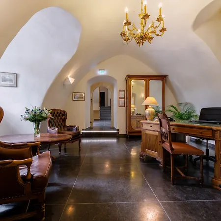 Otel Schloss Purschenstein