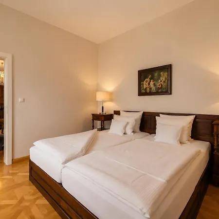Schloss Purschenstein 4*