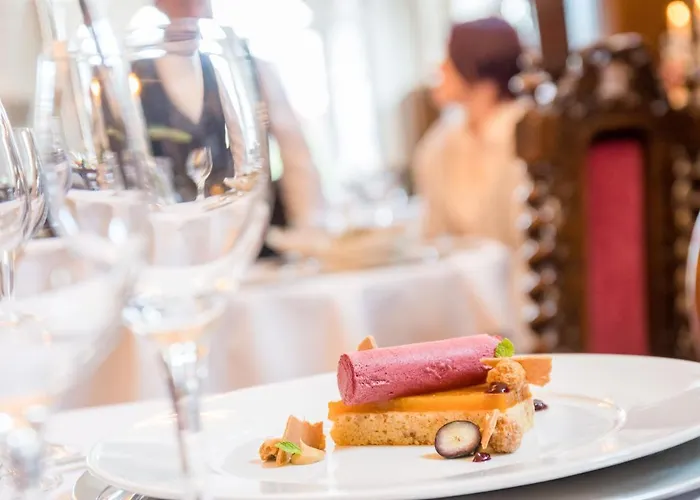 Schloss Purschenstein 4* نيوهاوسين