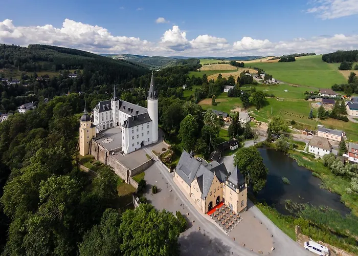 Schloss Purschenstein فندق نيوهاوسين