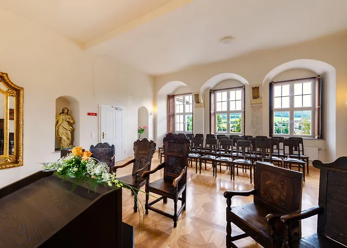 Schloss Purschenstein نيوهاوسين