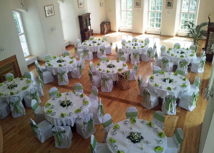 فندق Schloss Purschenstein